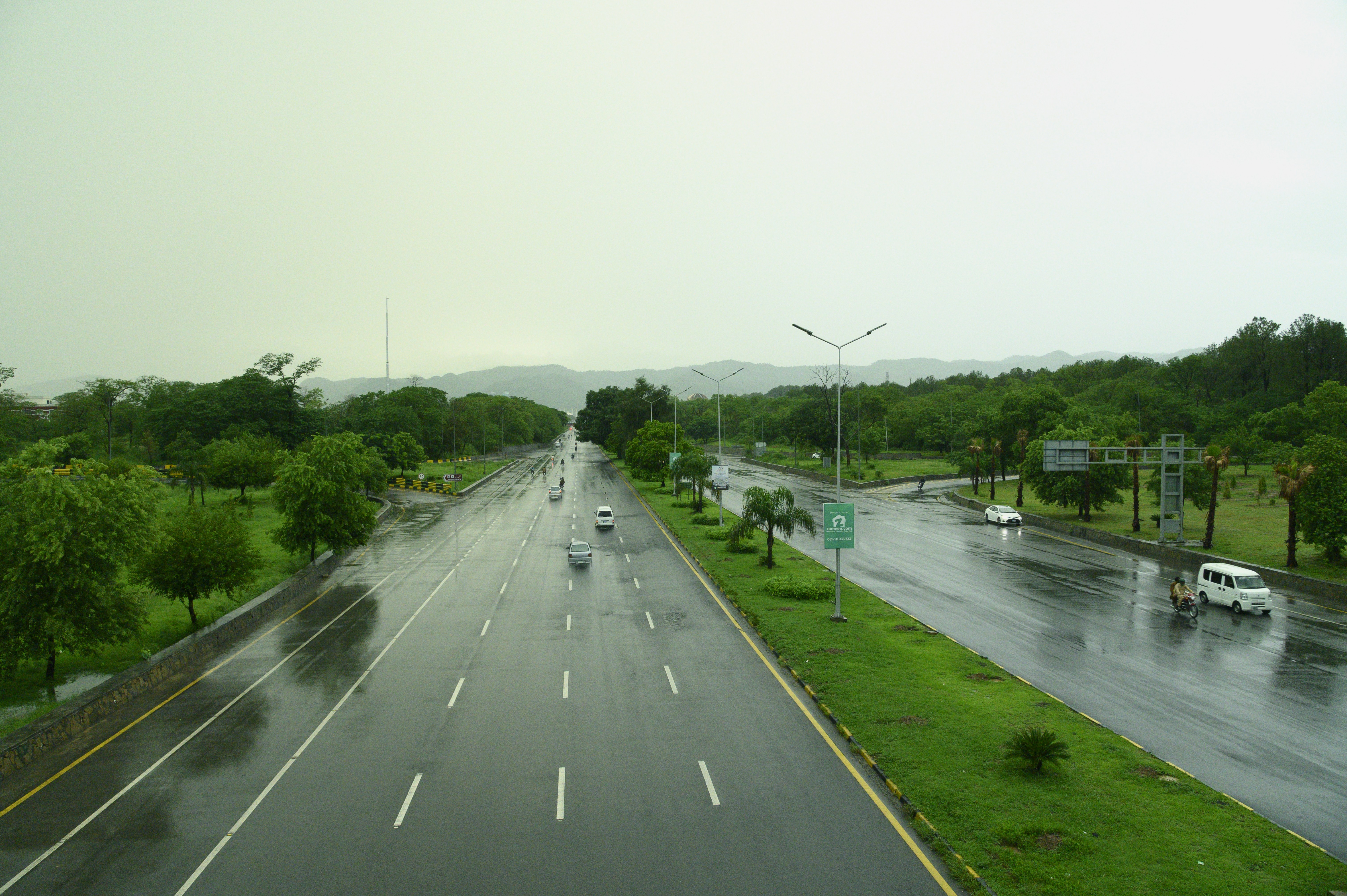 the skyscape view of Sirinagar Highway after rain