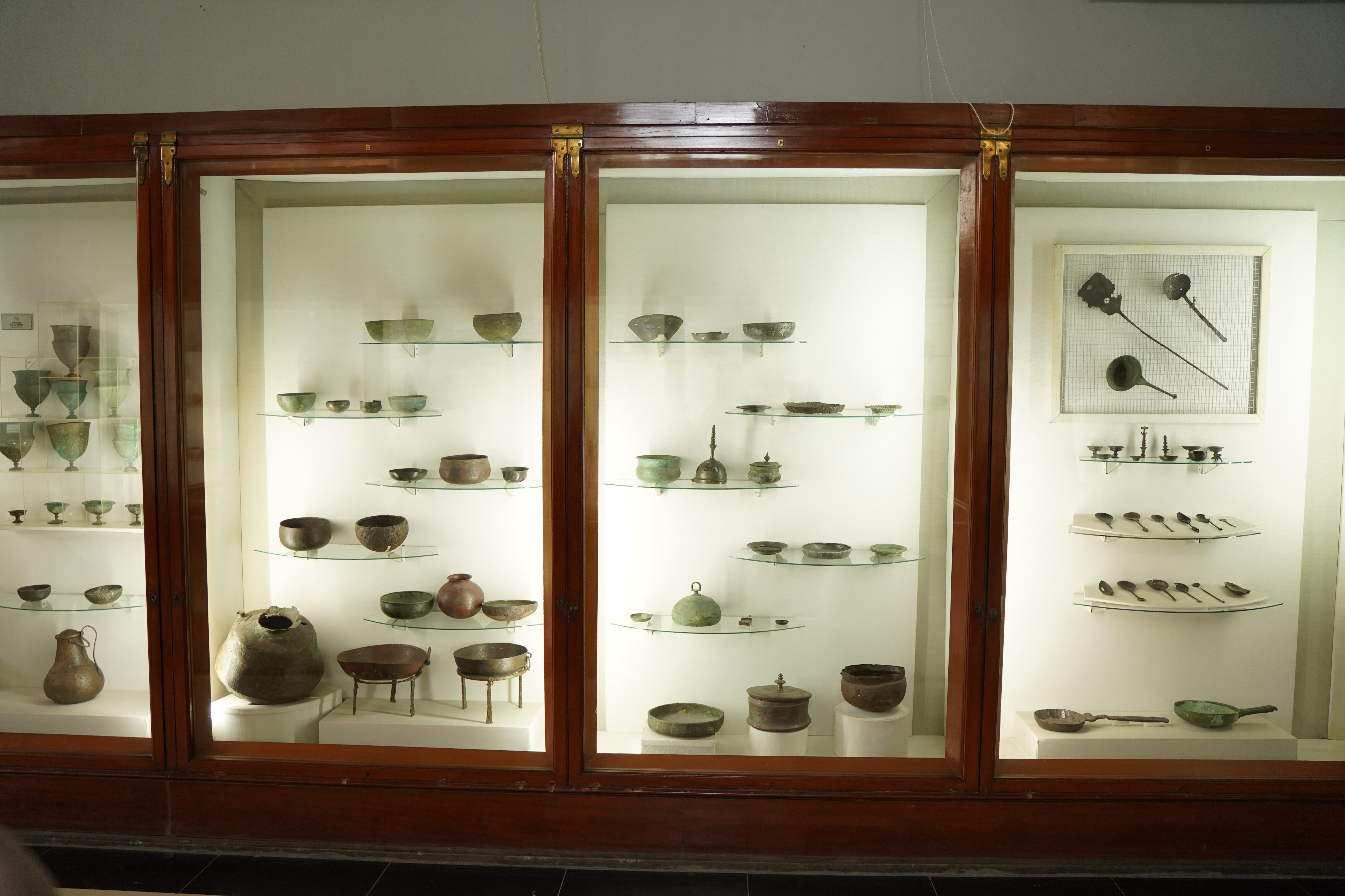 collection of ancient accessories in taxila museum