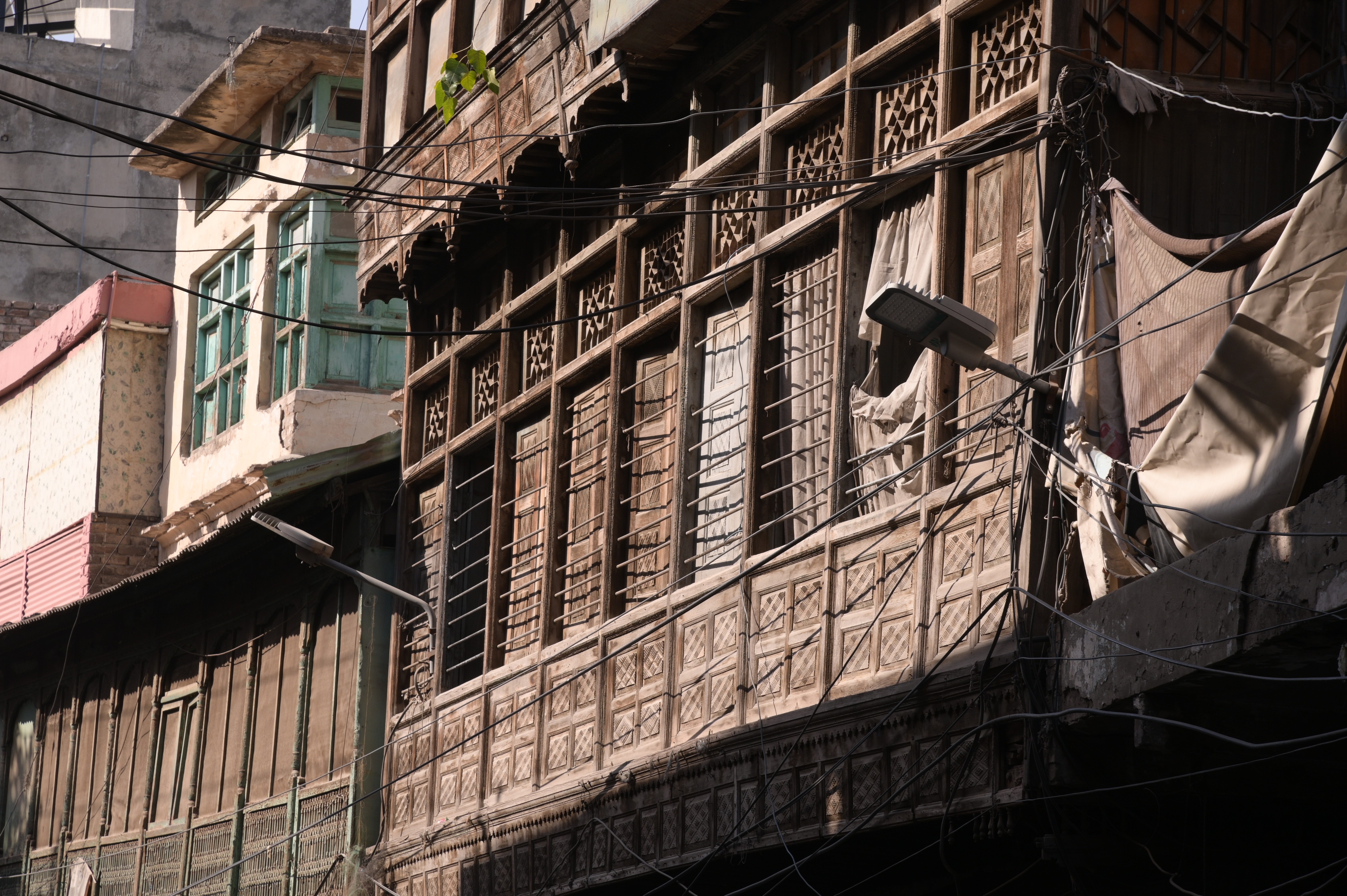 Crumbling beauty and fading colors of an old home in interior Rawalpindi