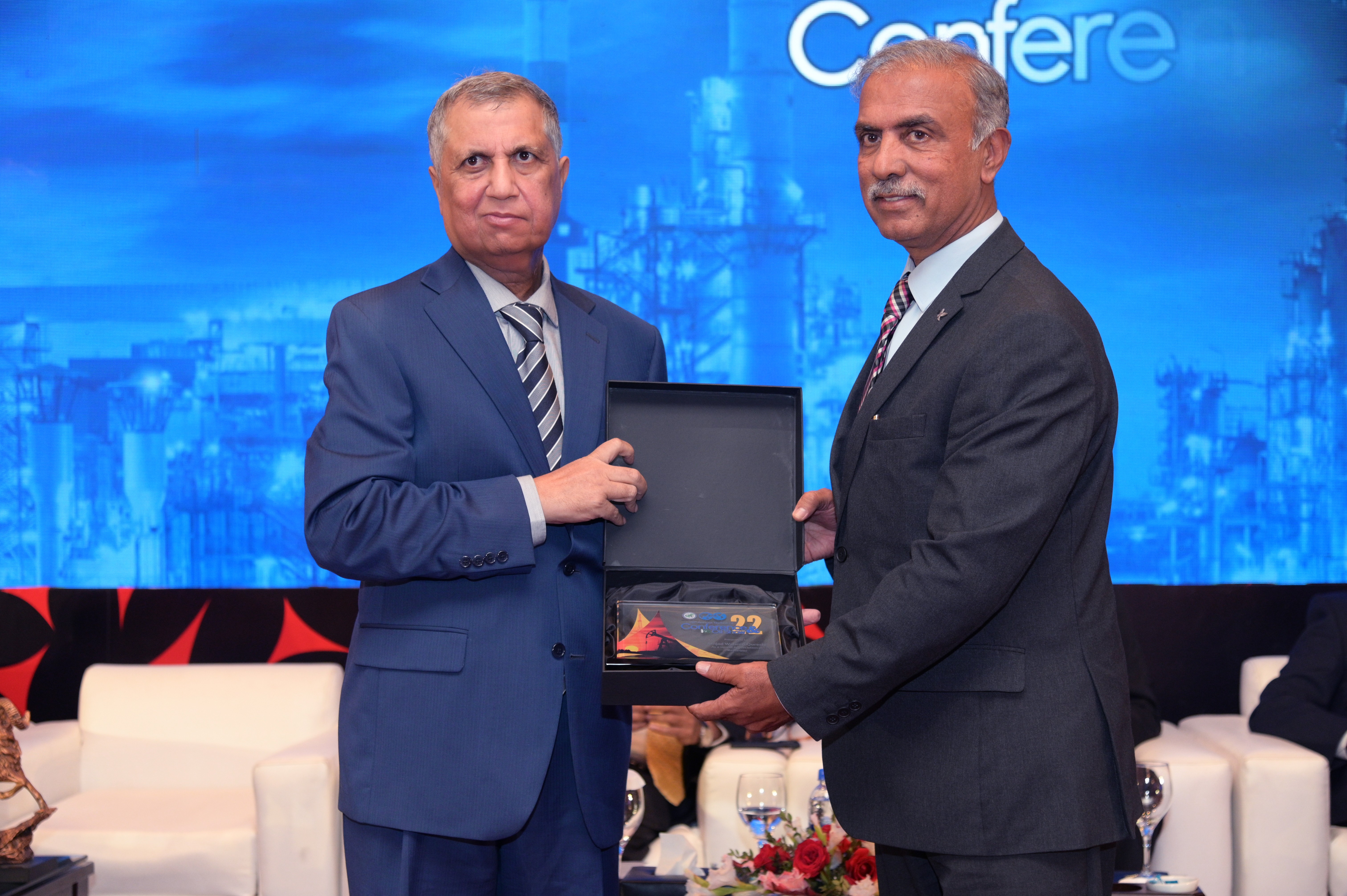 Shields distribution ceremony to the participants at the event of conference and oil show as a sign of appreciation
