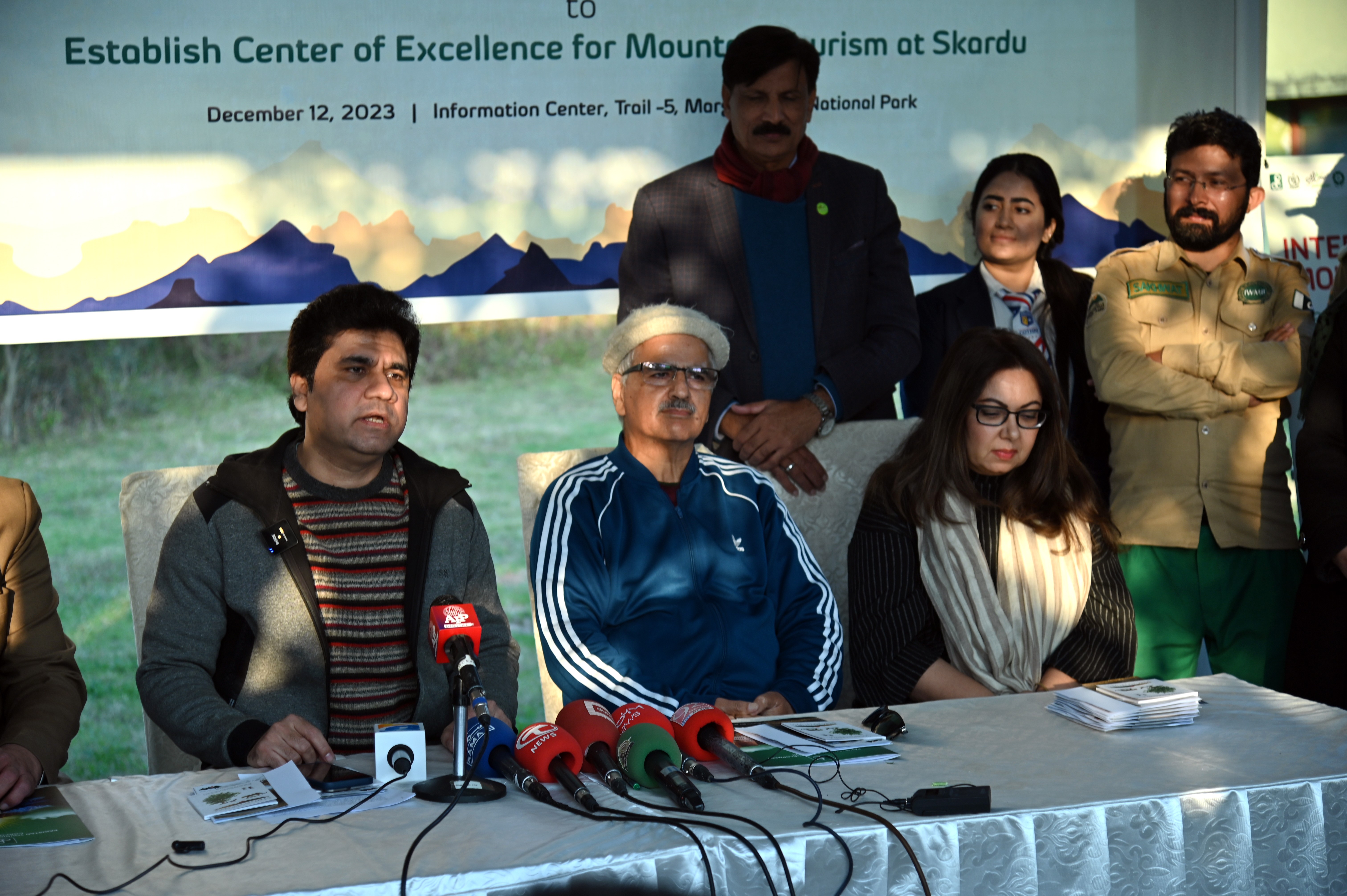 Wasi shah, Minister of State for Tourism, briefing the media about MoU