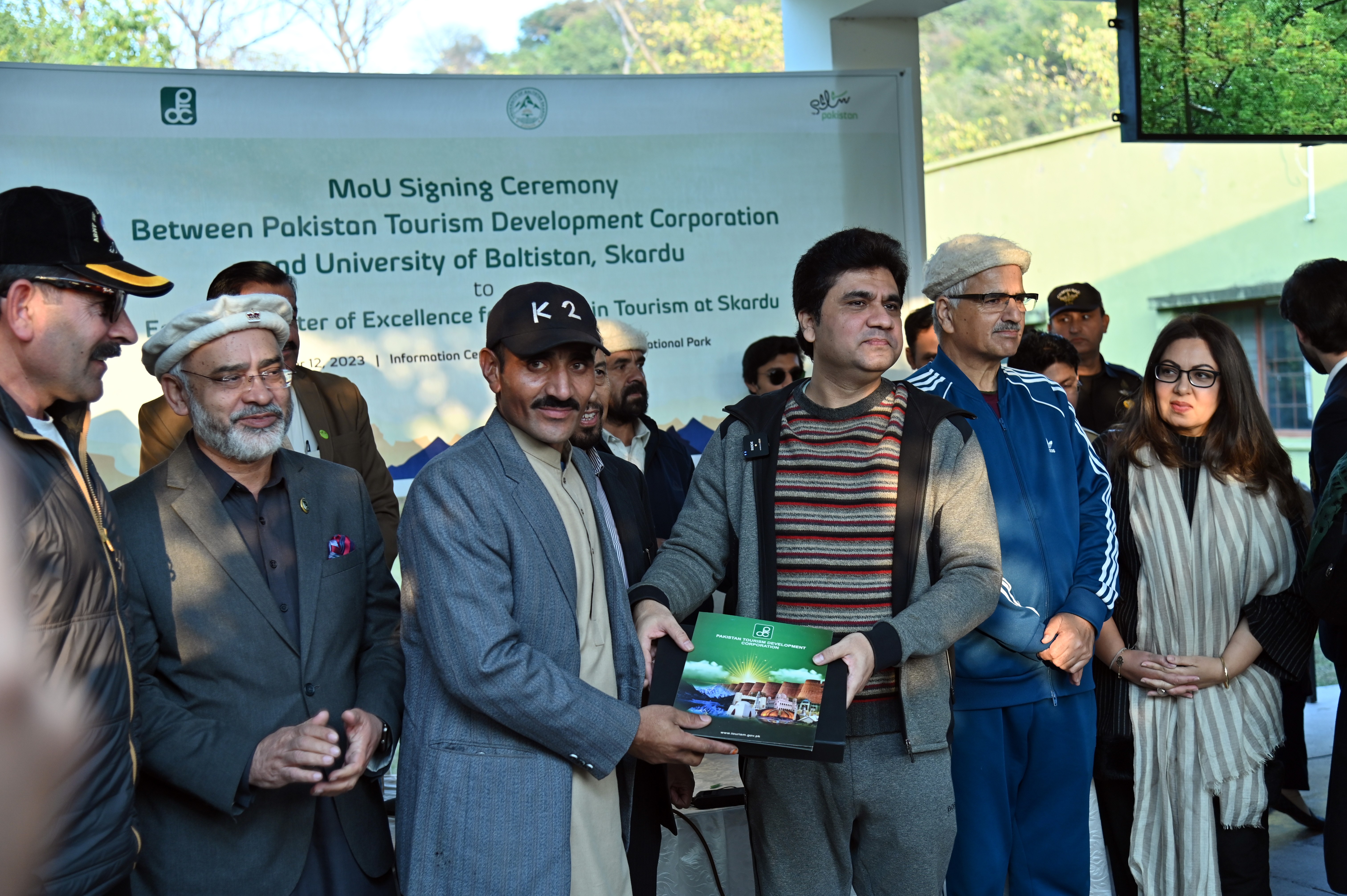 The Award Distribution Ceremony for appreciation on International Mountain Day