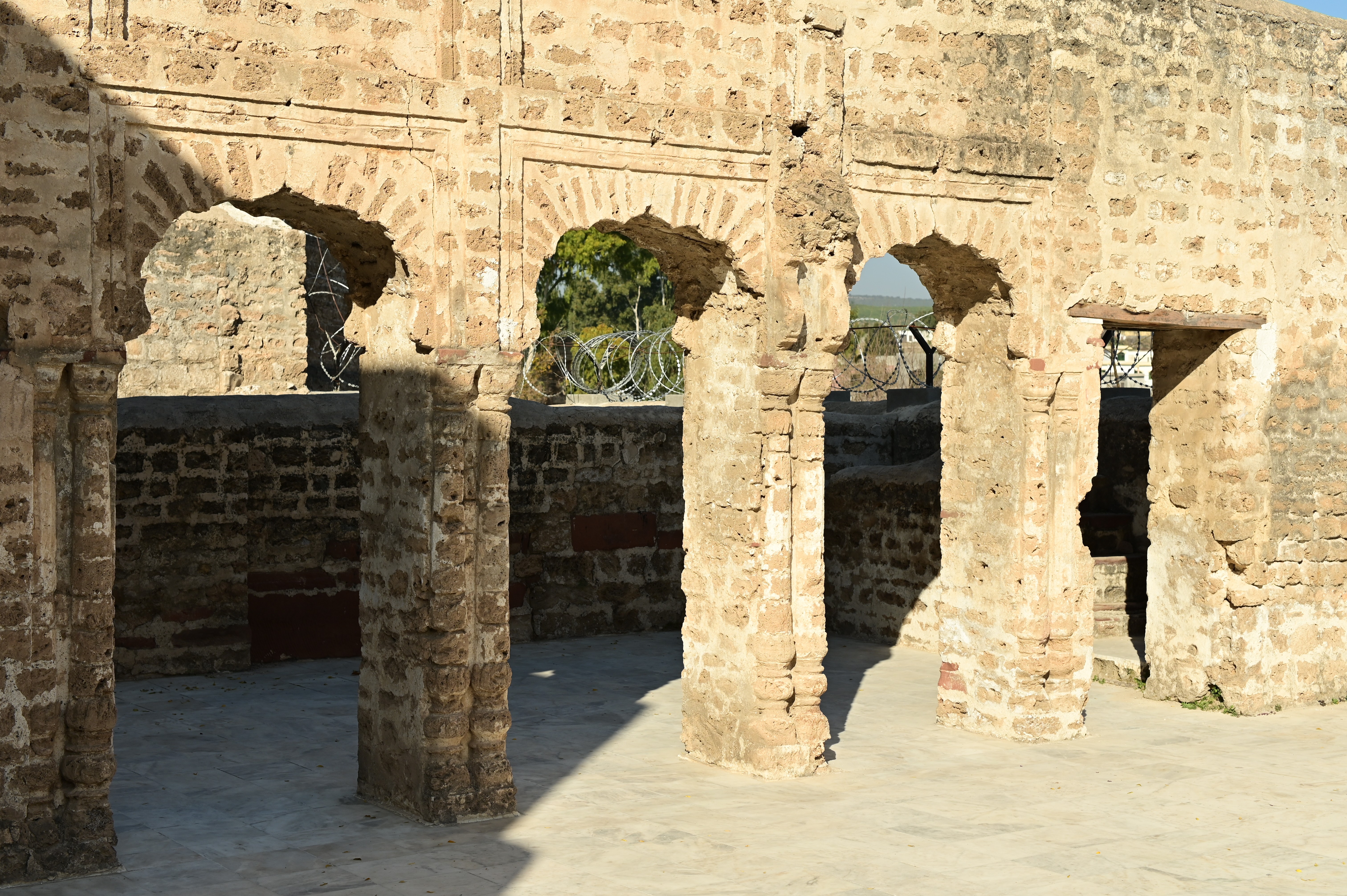 Plastered burnt clay brick arches - Katas Raj Temples