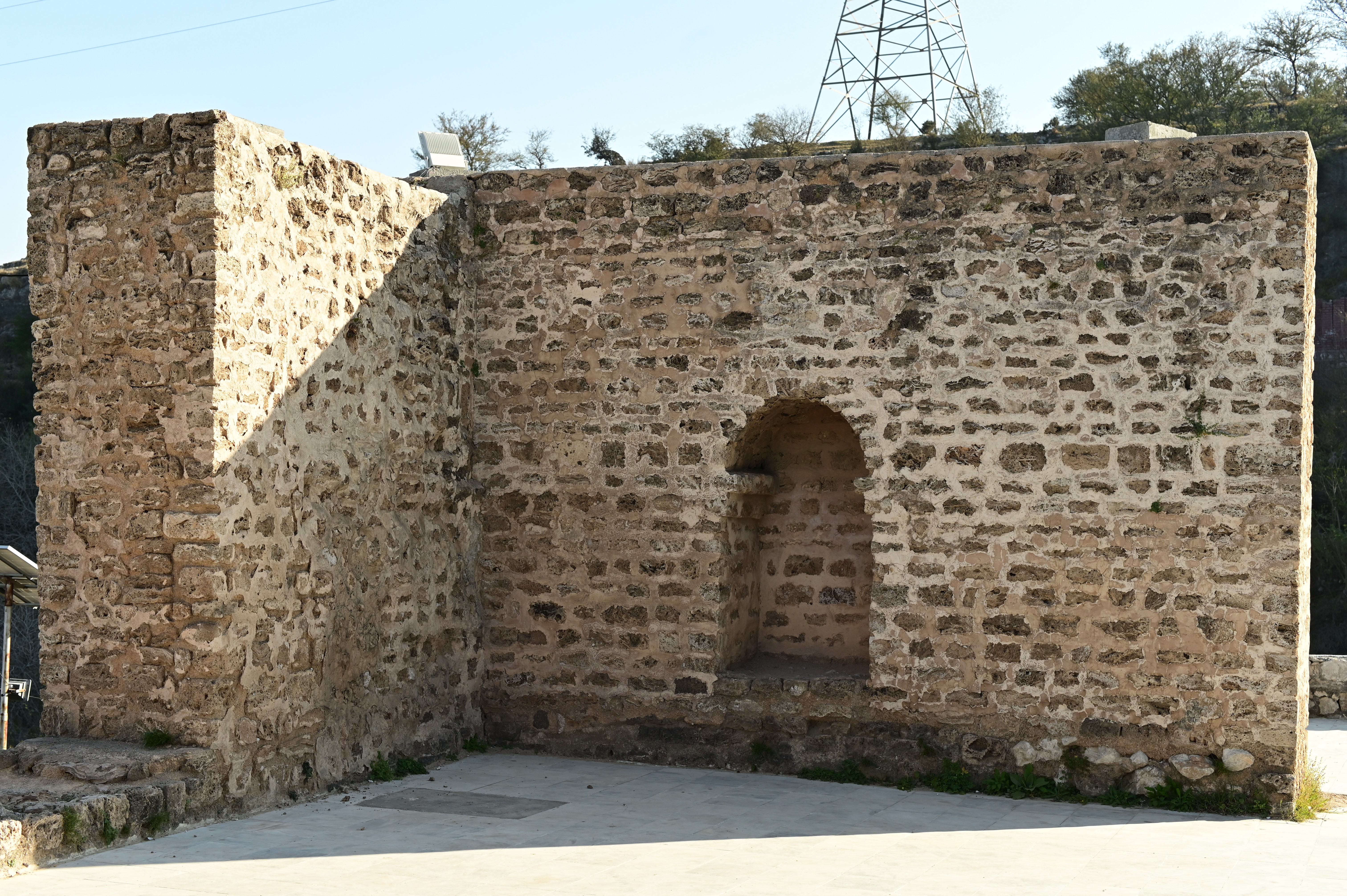 The deteriorated wall of Katas Raj Temple
