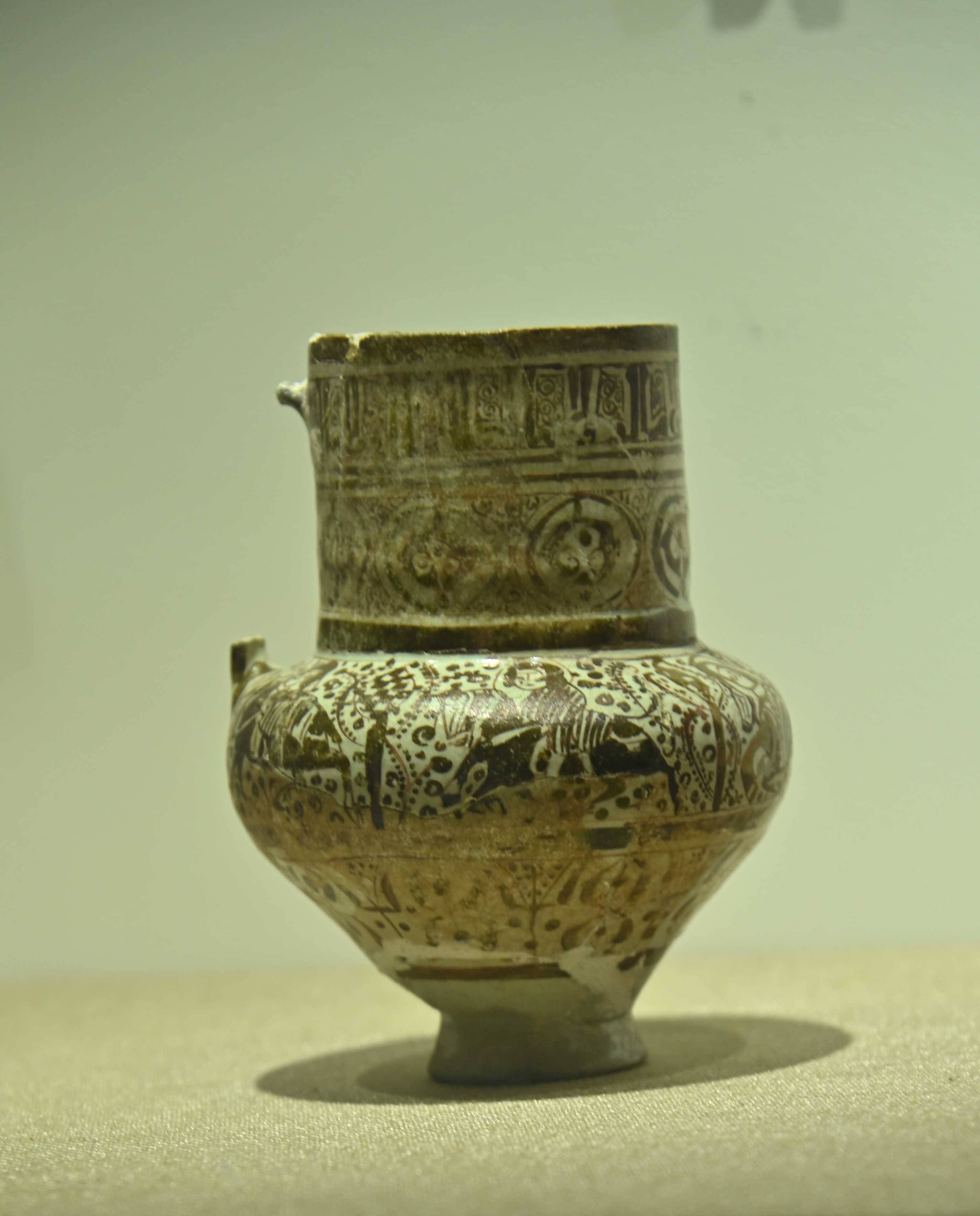 The Vase displayed at the Sir Syed Memorial Museum