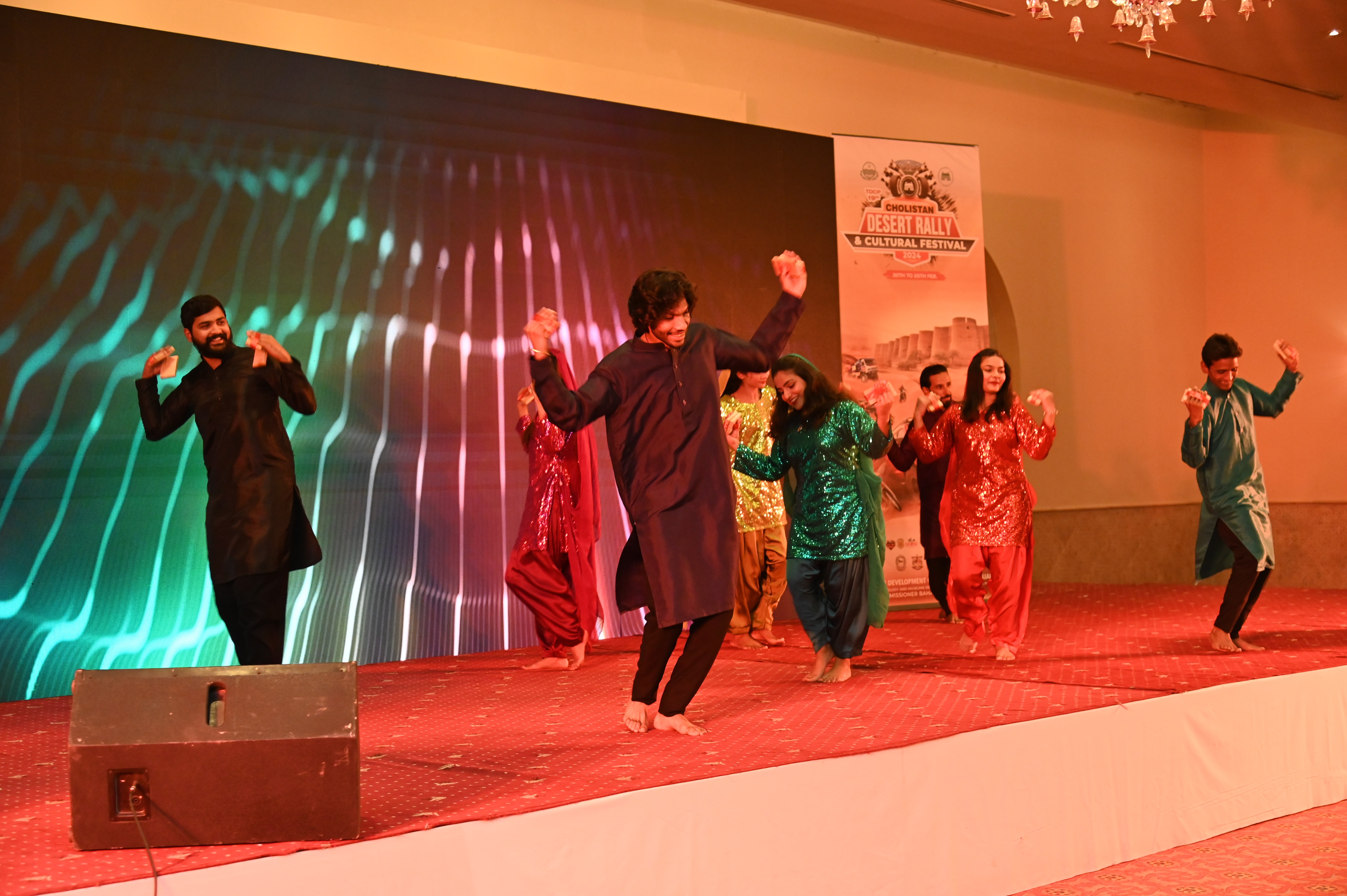 The cultural dance performance of Students