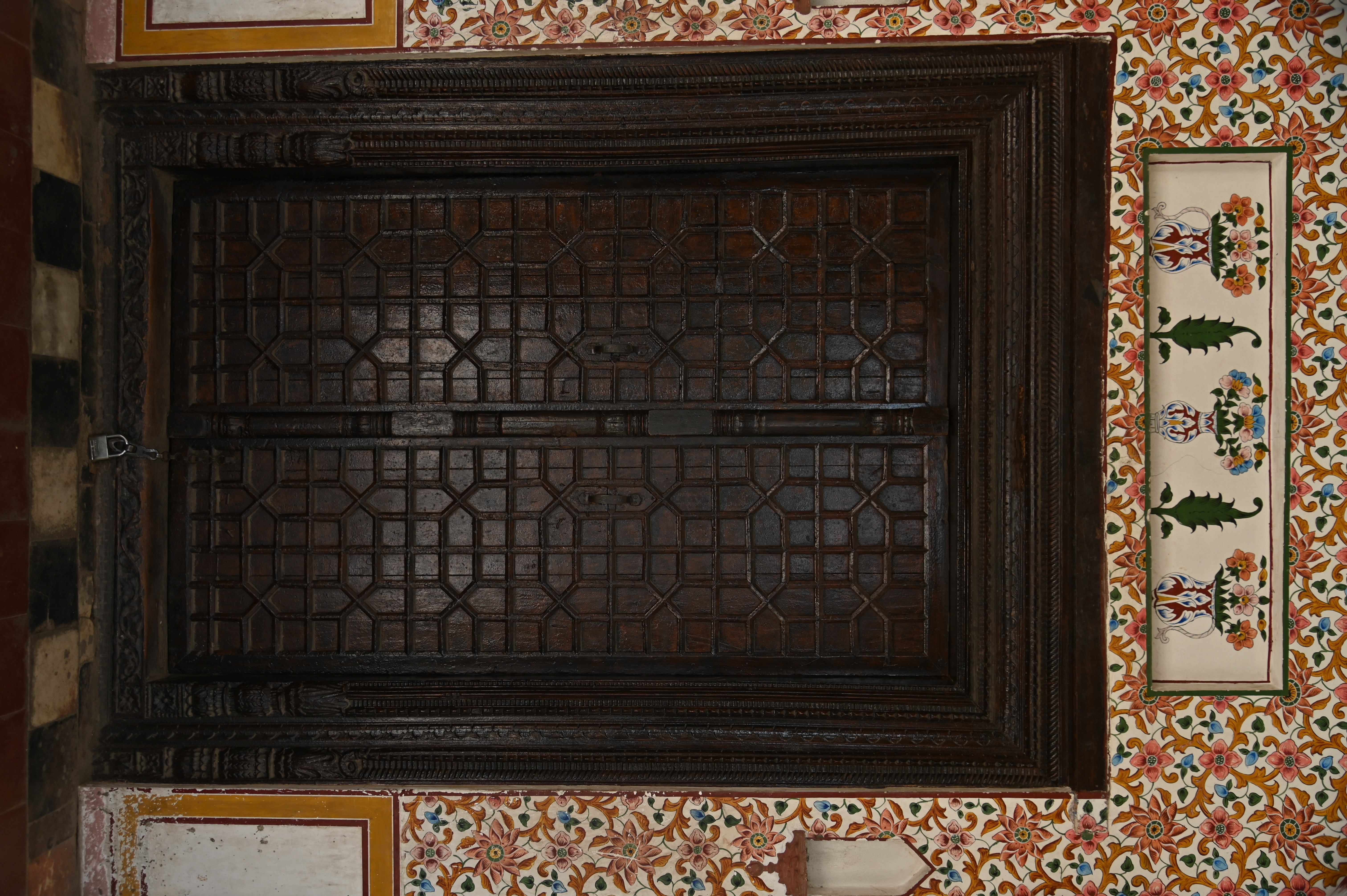 The beautiful wooden door of Gurdwara Singh Sabah
