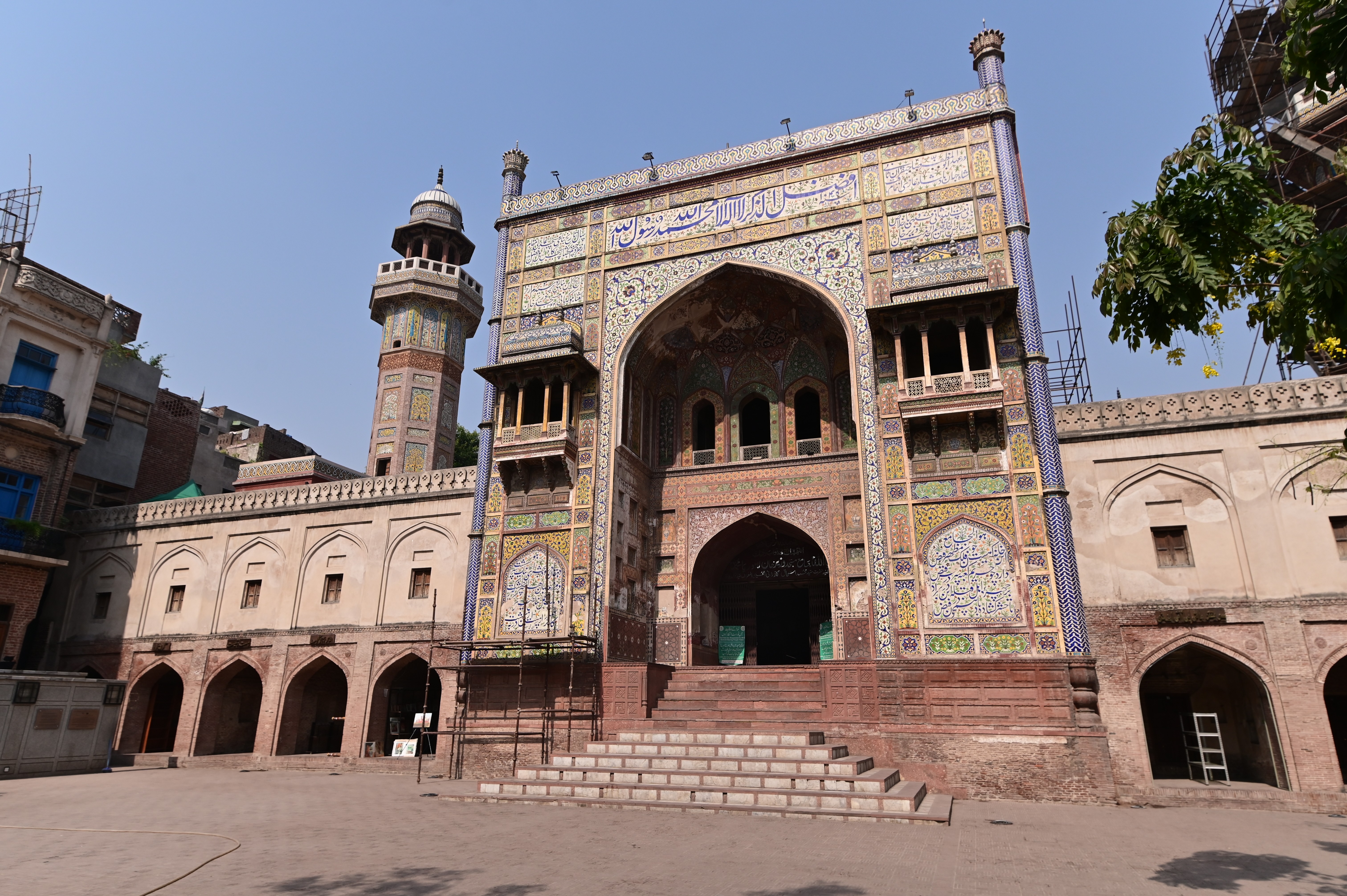Wazir Khan mosque