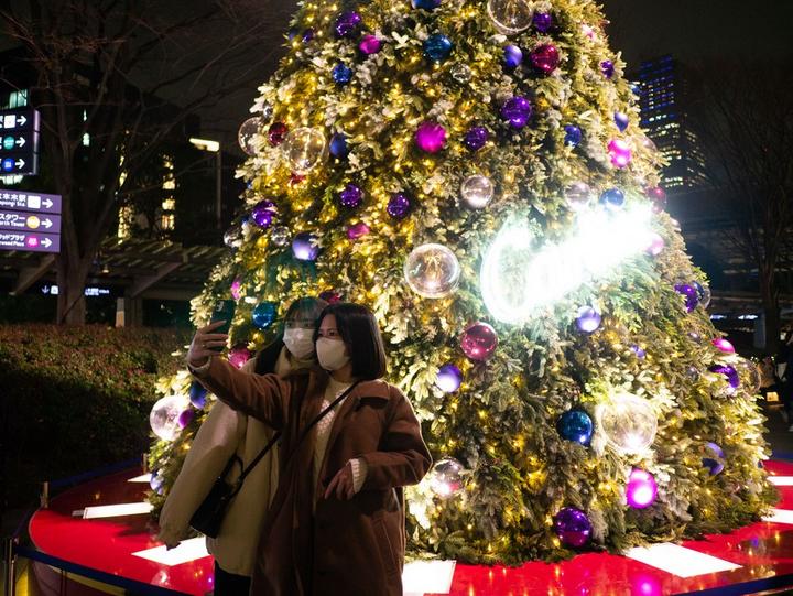 Japan-Christmas-Tokyo 2.jpg
