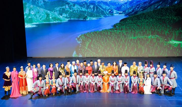 Indonesia-Xinjiang-Performance Tour 3.jpg