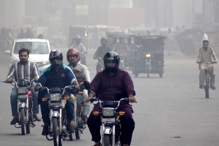 Pakistan-Smog 5.jpeg