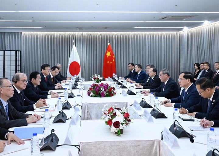 China-Japan-PM 1.jpeg