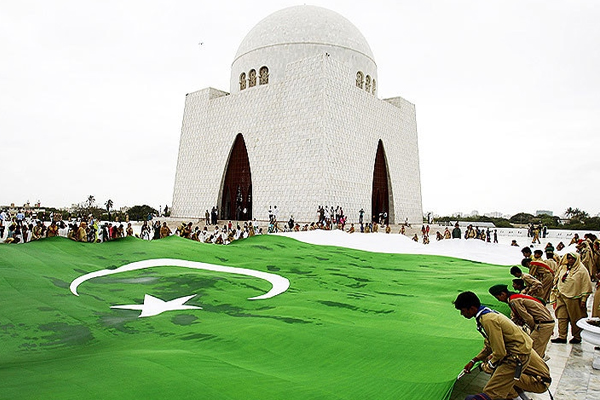 600 400-Recovered.jpg